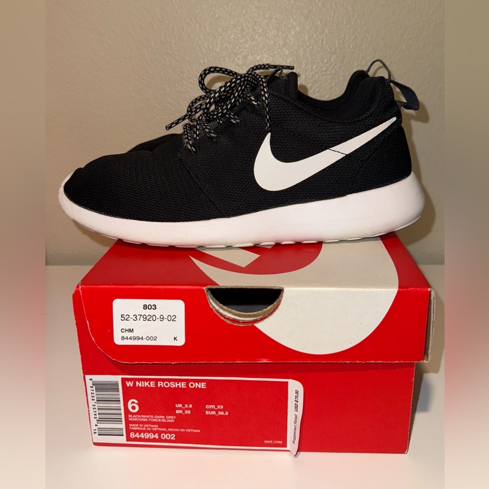 Nike (Women’s) Roshe One Sneakers- Black and White